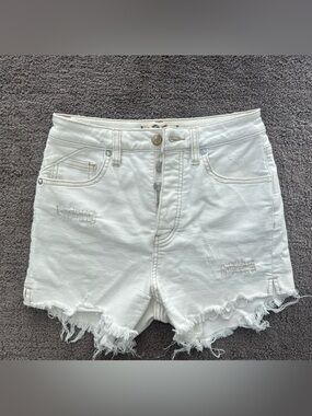 We The Free Free People CRVY White Frayed High-Rise Button-Fly Denim Shorts
